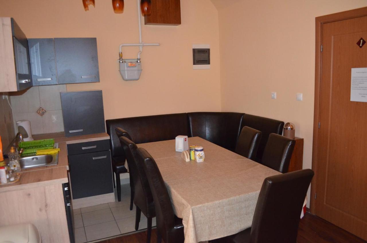 Bed and Breakfast Holdfenyszallas Szegedin Exterior foto