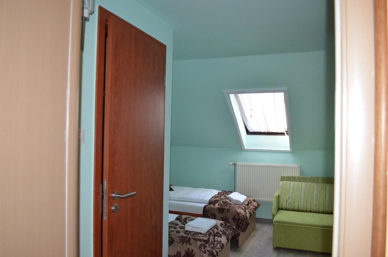Bed and Breakfast Holdfenyszallas Szegedin Exterior foto