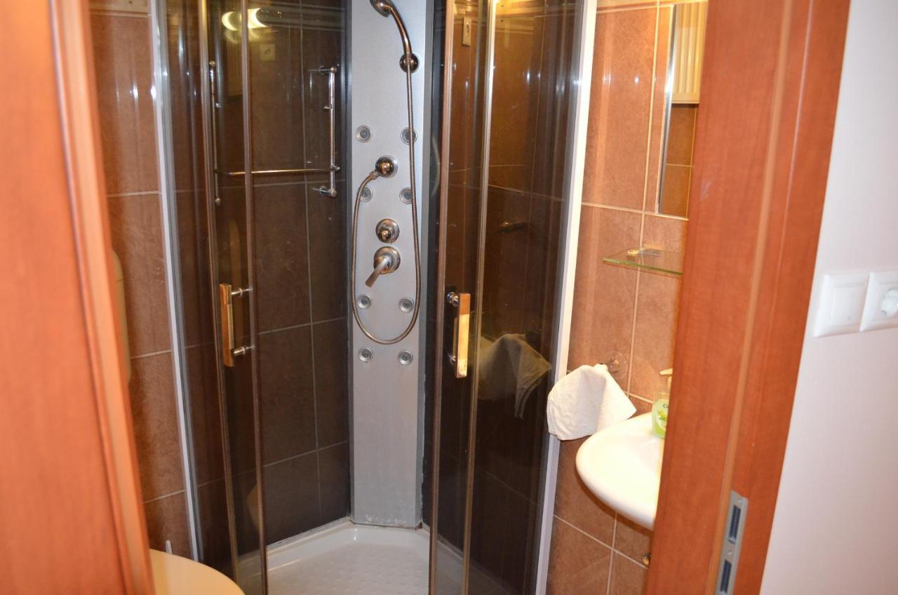 Bed and Breakfast Holdfenyszallas Szegedin Exterior foto
