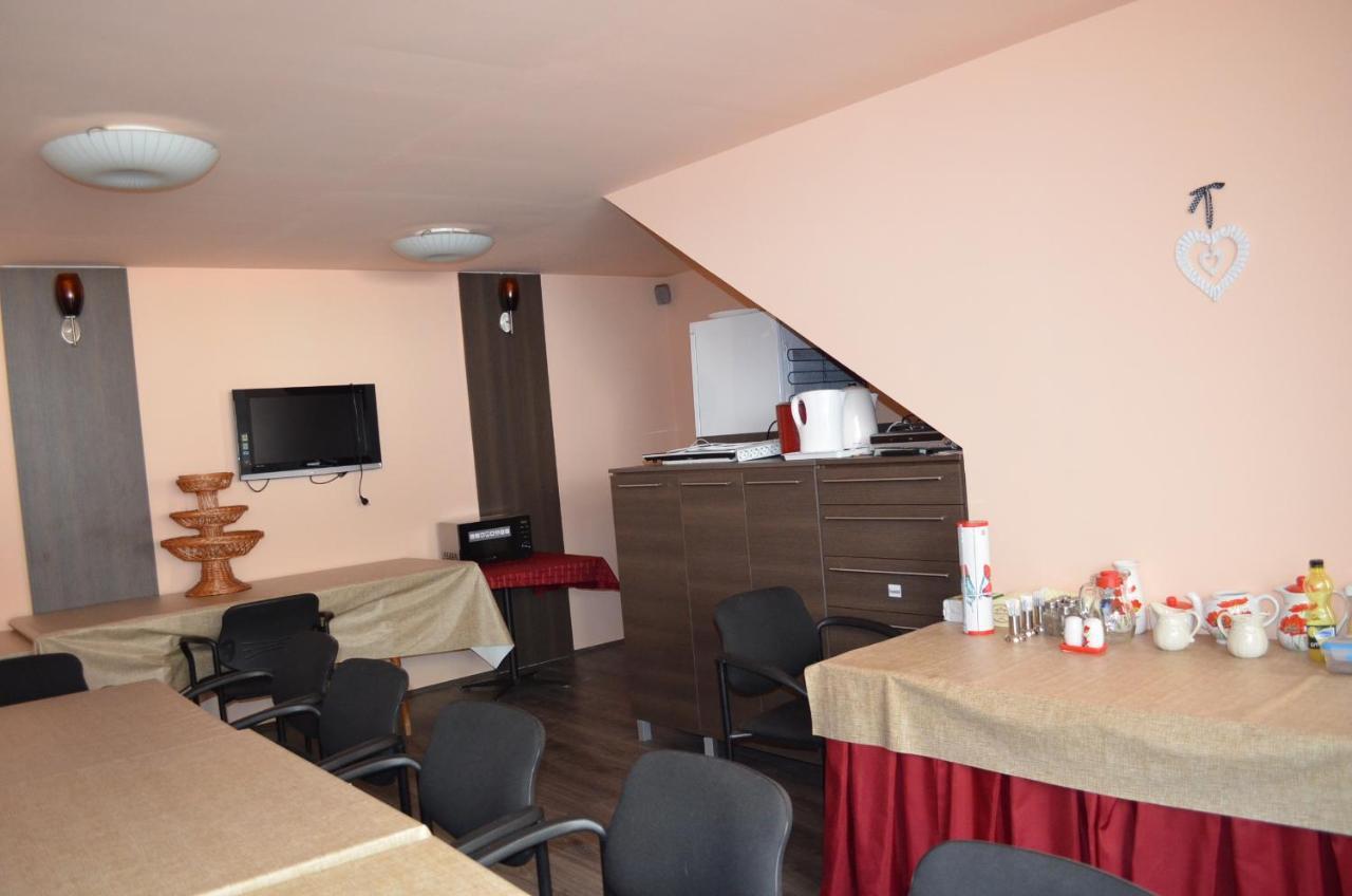 Bed and Breakfast Holdfenyszallas Szegedin Exterior foto